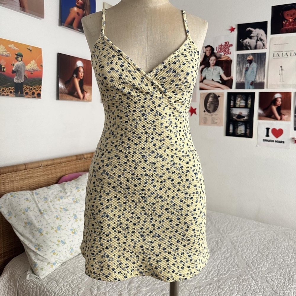 Women's Yellow Dress